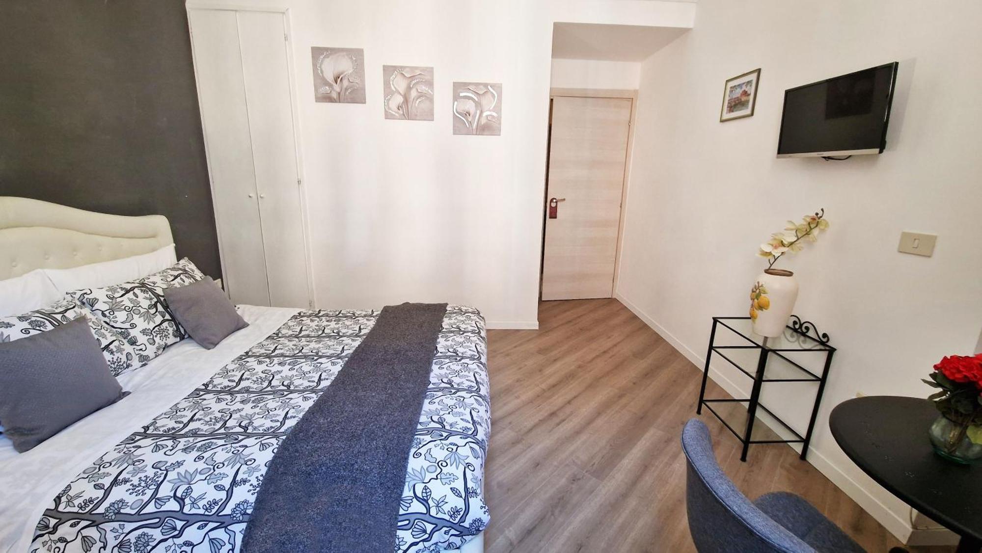Myomax Guesthouse Rome Bagian luar foto