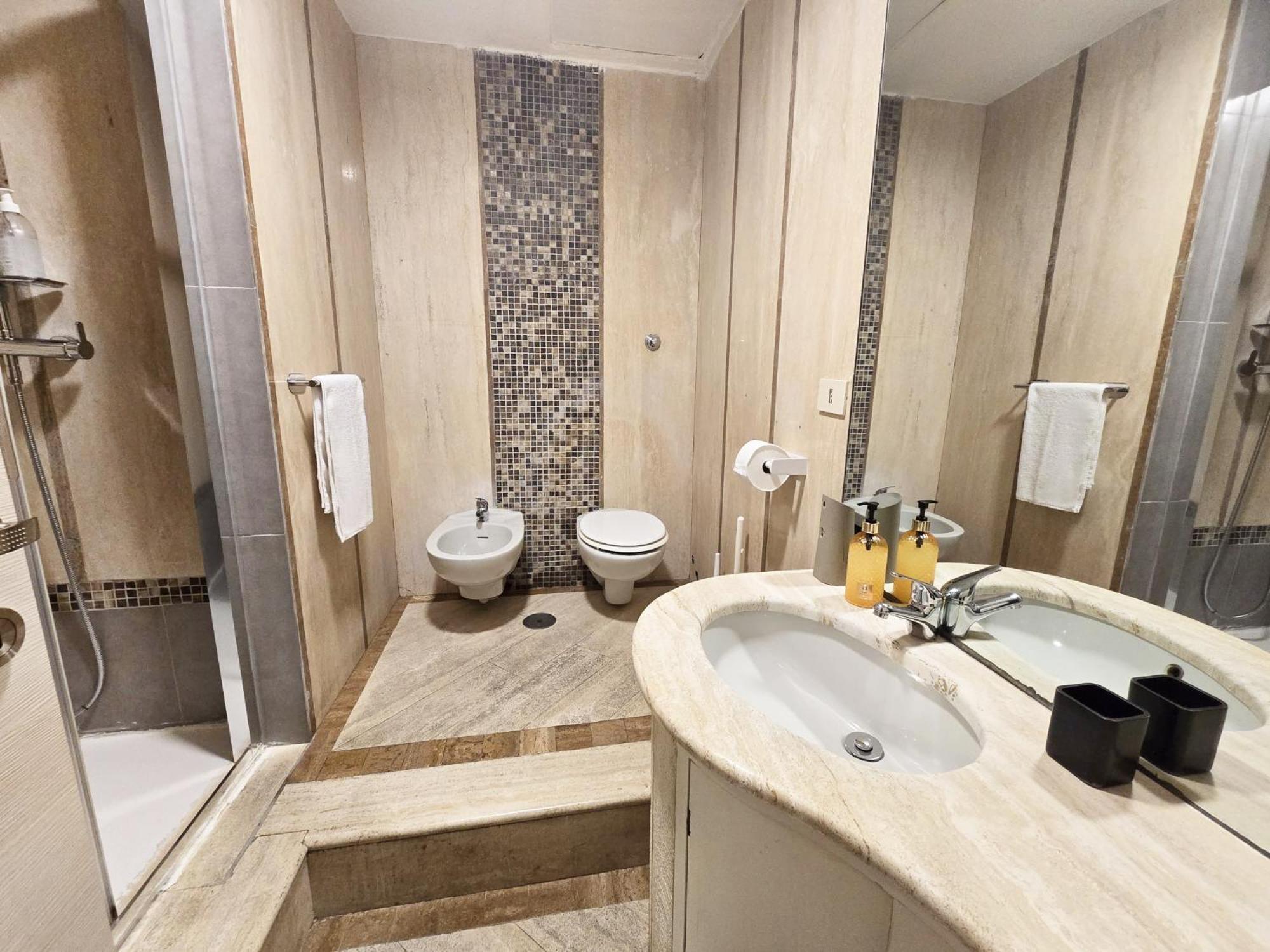 Myomax Guesthouse Rome Bagian luar foto